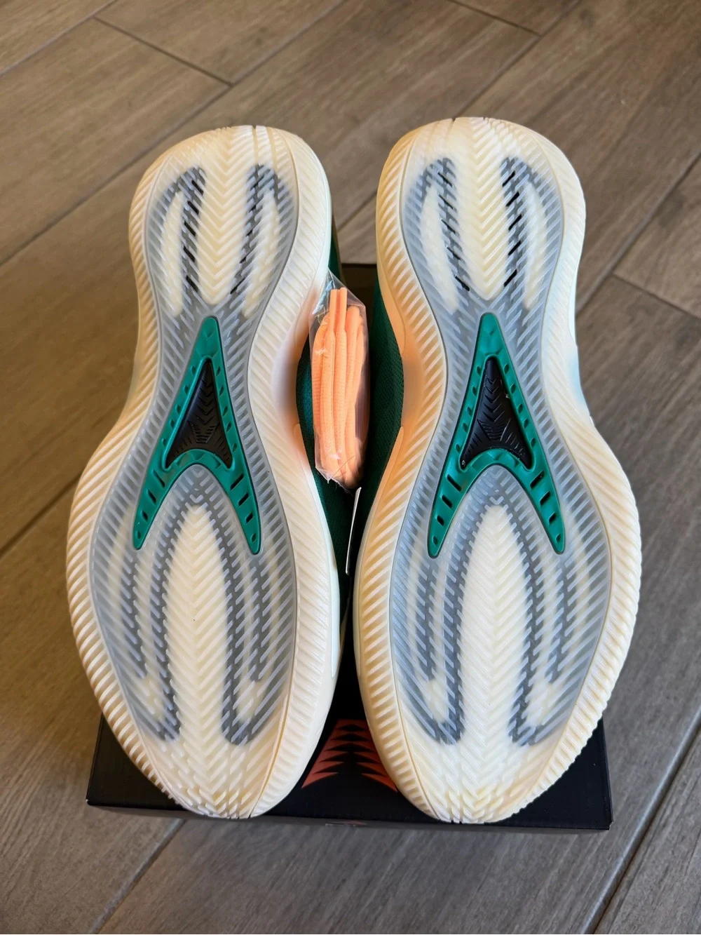 Adidas ANTHONY EDWARDS 2 SHOES